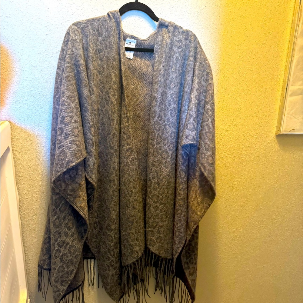 Woolrich Leopard Shaw